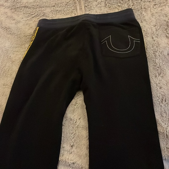 True Religion Men’s Pants Medium - Picture 13 of 13